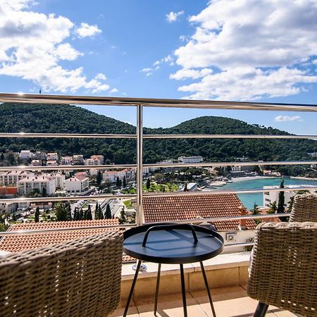 Summer Night Apartment By Duhomes Dubrovnik Bagian luar foto