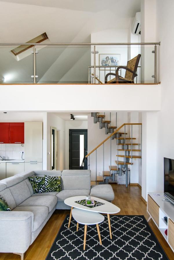 Summer Night Apartment By Duhomes Dubrovnik Bagian luar foto