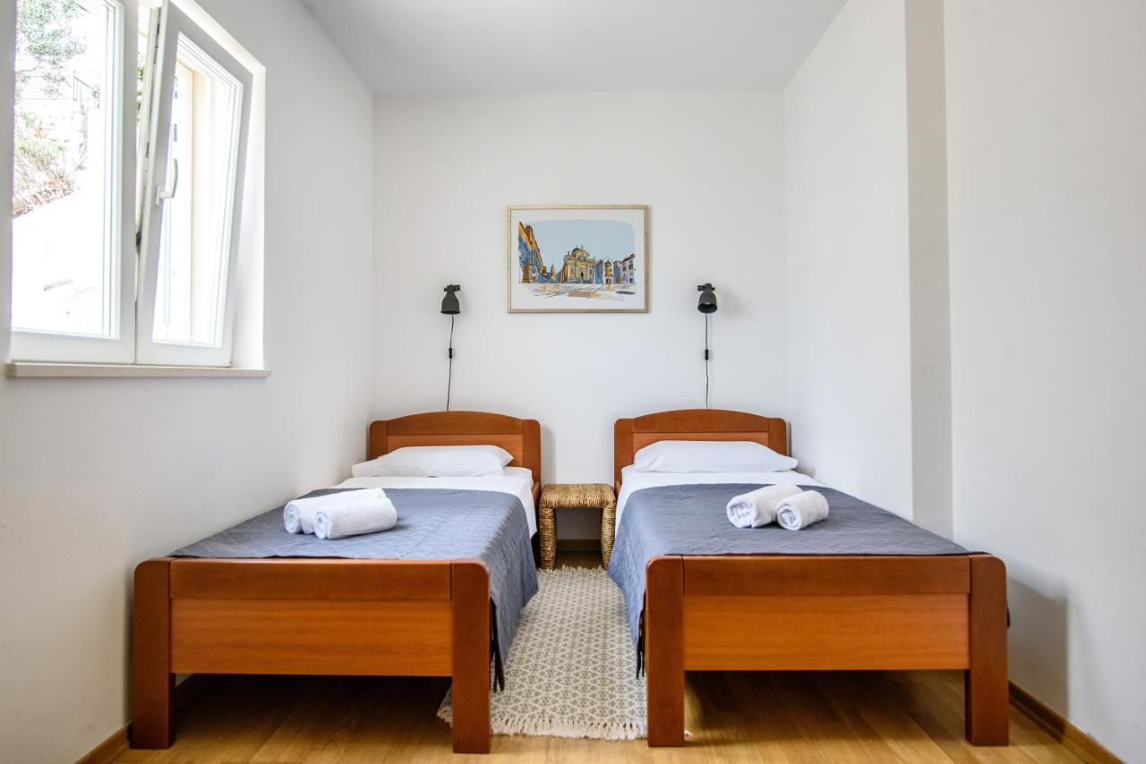 Summer Night Apartment By Duhomes Dubrovnik Bagian luar foto